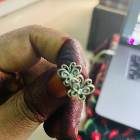 💎💎💎 Bundle of 2 small oxidised studs - Picture 3 of 7